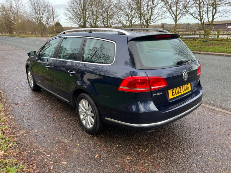 VOLKSWAGEN PASSAT 1.4 TSI BlueMotion Tech SE  2012