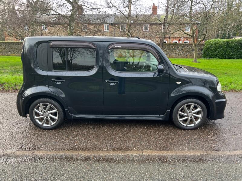 NISSAN CUBE 1.5 RIDER AUTECH AUTO 2012