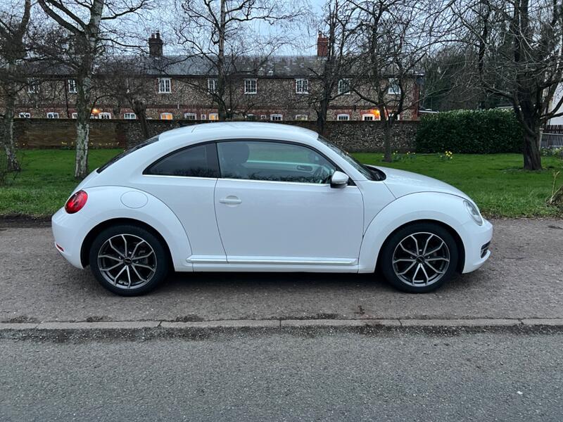 VOLKSWAGEN BEETLE 1.2 TSI Design  2012