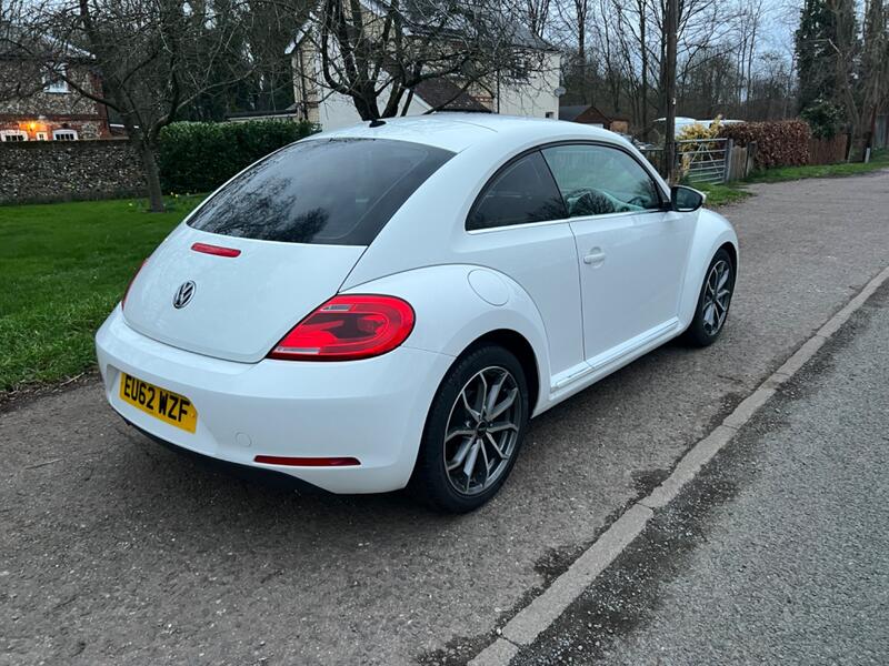 VOLKSWAGEN BEETLE 1.2 TSI Design  2012