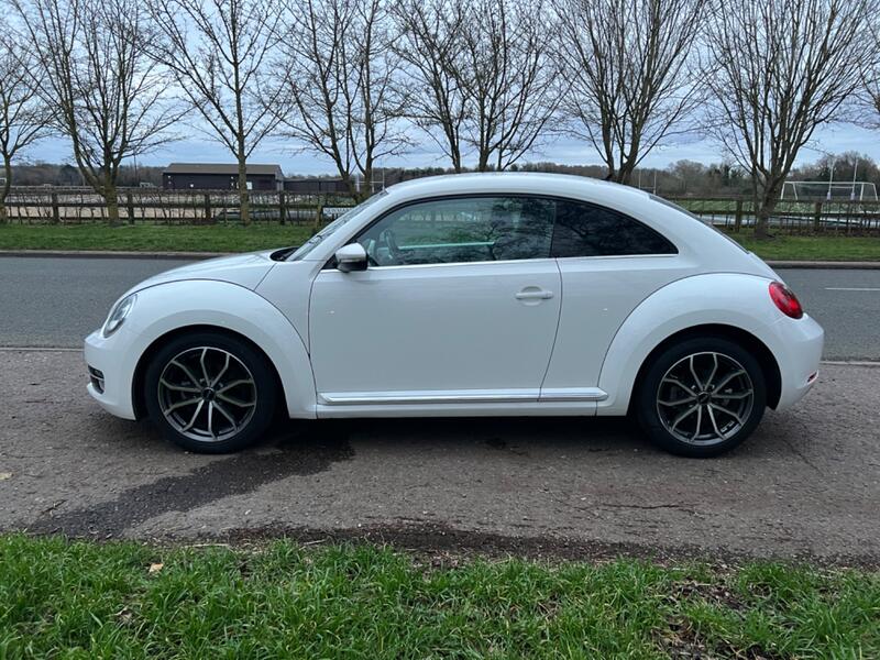 VOLKSWAGEN BEETLE 1.2 TSI Design  2012