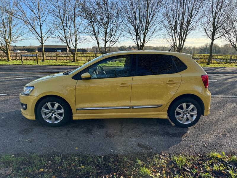 VOLKSWAGEN POLO 1.2 TSI Tech SE 2011