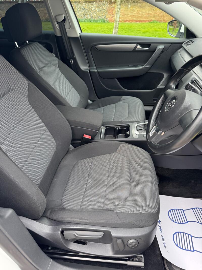 VOLKSWAGEN PASSAT 1.4tsi bluemotion auto Estate (2010 - 2015) 2014