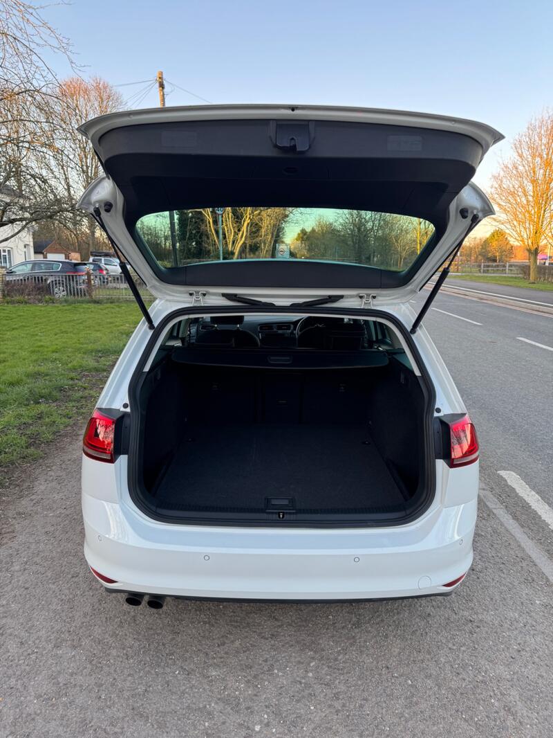 VOLKSWAGEN GOLF 1.4 TSI BlueMotion Tech GT 2014