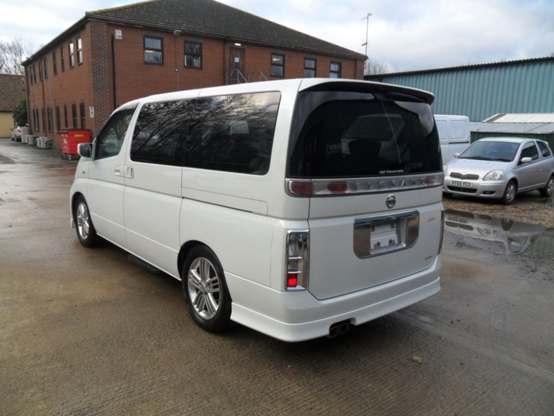 NISSAN ELGRAND e51 rider 2003