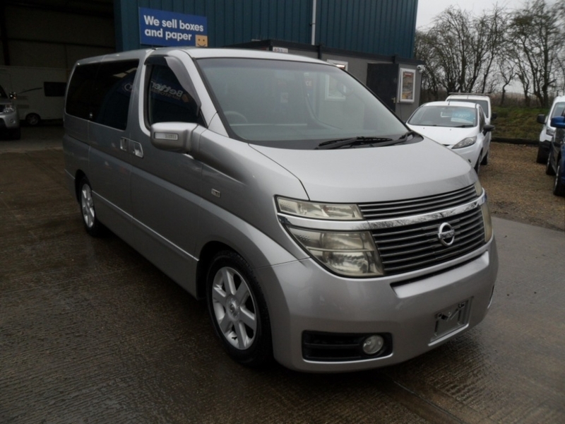 NISSAN ELGRAND HIGHWAY STAR 2003