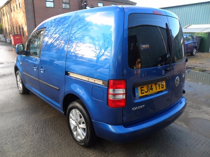 VOLKSWAGEN CADDY C20 TDI HIGHLINE 2014