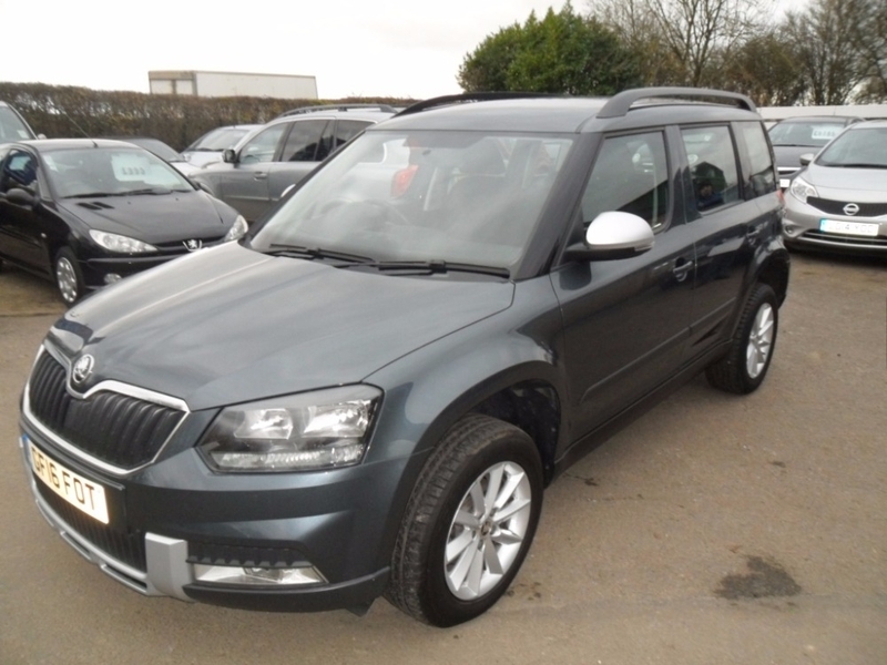 SKODA YETI OUTDOOR S TDI SCR 2016