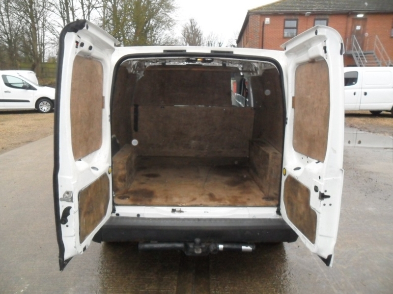 FORD TRANSIT CONNECT T200L SWB  2003