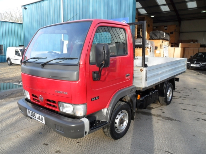 NISSAN CABSTAR 34.10 SWB TD 2005