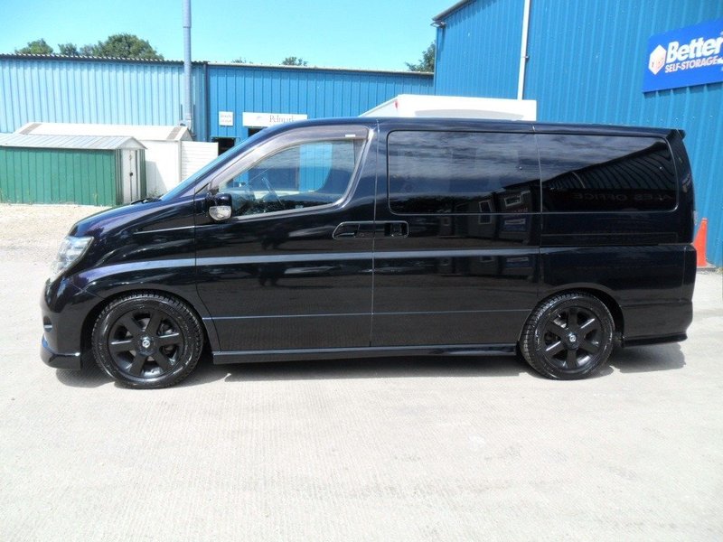 NISSAN ELGRAND RIDER S  4WD 2006