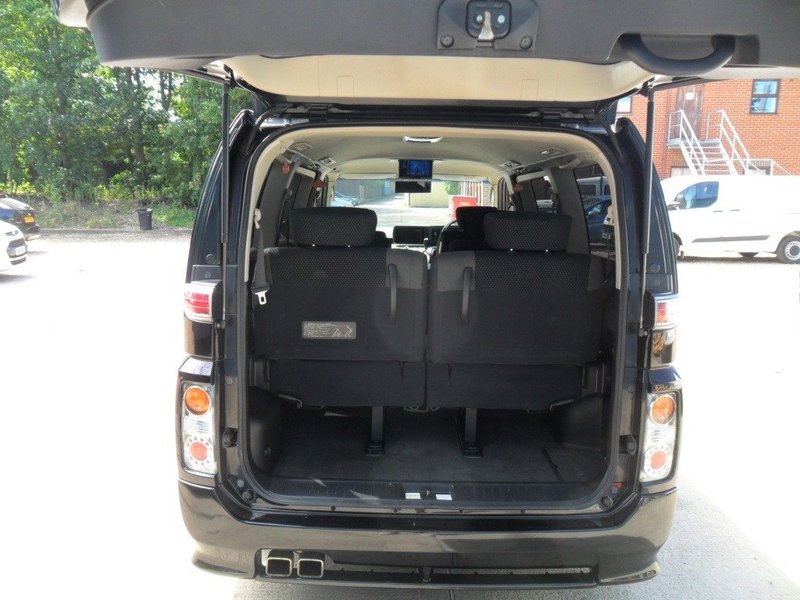 NISSAN ELGRAND RIDER S  4WD 2006