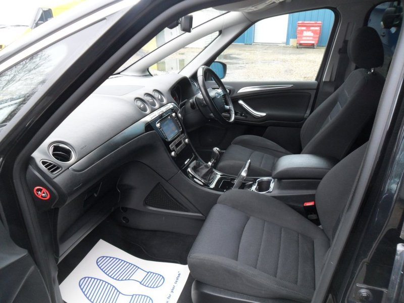 FORD S-MAX TITANIUM TDCI 2010