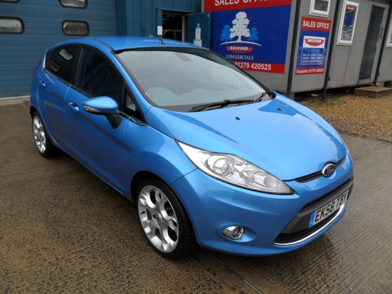 FORD FIESTA TITANIUM 2008