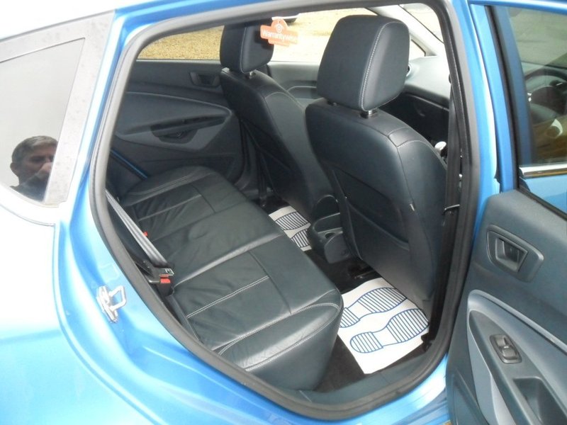 FORD FIESTA TITANIUM 2008