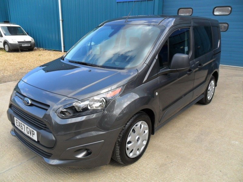 FORD TRANSIT CONNECT 220 TREND P-V 2017