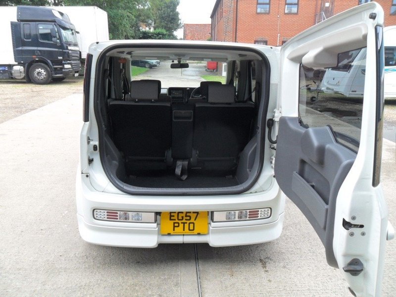 NISSAN CUBE 1.5 RIDER AUTECH AUTO  2008