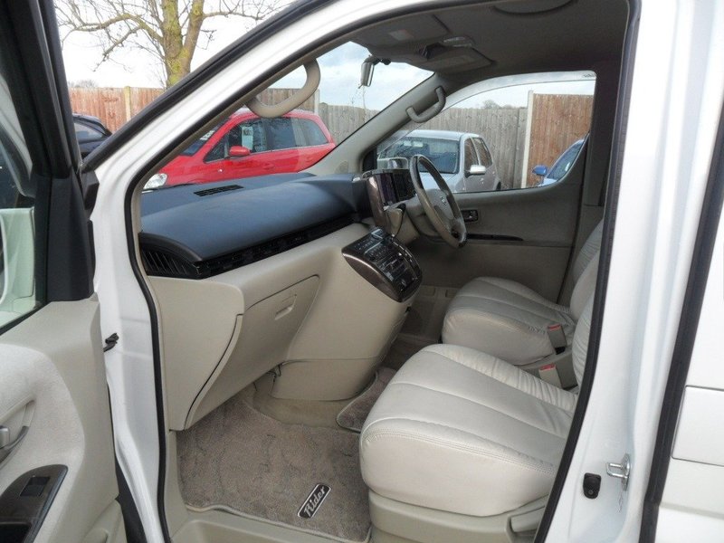 NISSAN ELGRAND RIDER 4WD 2003