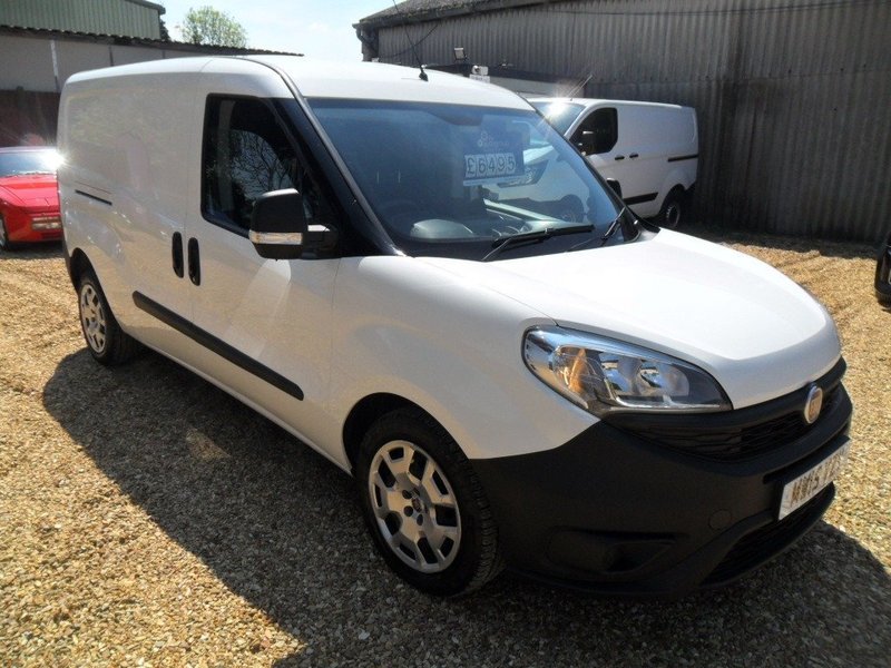 FIAT DOBLO Multijet 105 L1H2 SWB Opt Start-Stop Euro5 Entry 2015