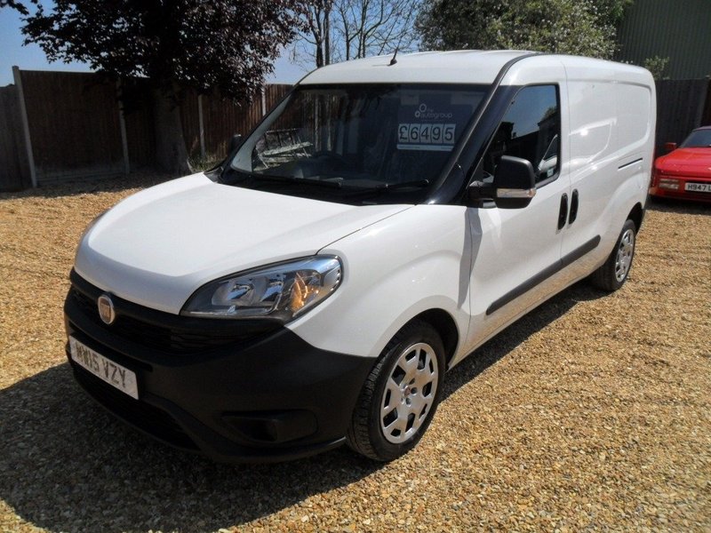 FIAT DOBLO Multijet 105 L1H2 SWB Opt Start-Stop Euro5 Entry 2015