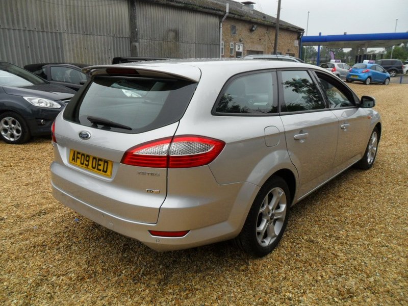 FORD MONDEO 2.0 DIESEL ZETEC MANUAL 2009