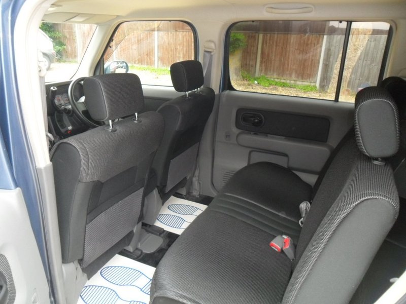 NISSAN CUBE 7 SEATER CUBIC XR 2006