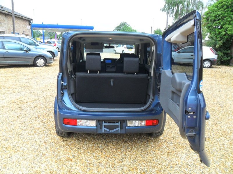 NISSAN CUBE 7 SEATER CUBIC XR 2006