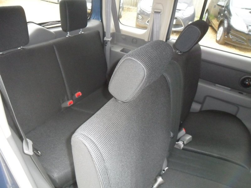NISSAN CUBE 7 SEATER CUBIC XR 2006