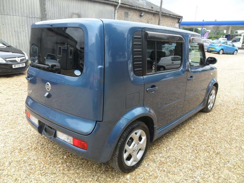 NISSAN CUBE 7 SEATER CUBIC XR 2006