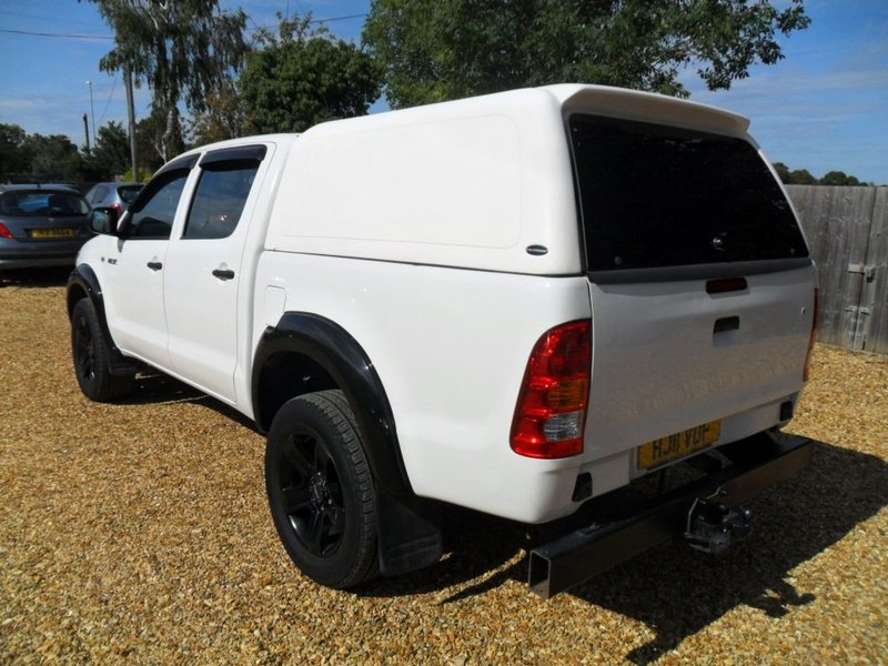 TOYOTA HILUX D-4D 140 HL2 2011