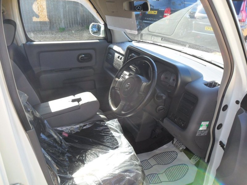 NISSAN CUBE RIDER AUTECH 1.5 AUTO 2006