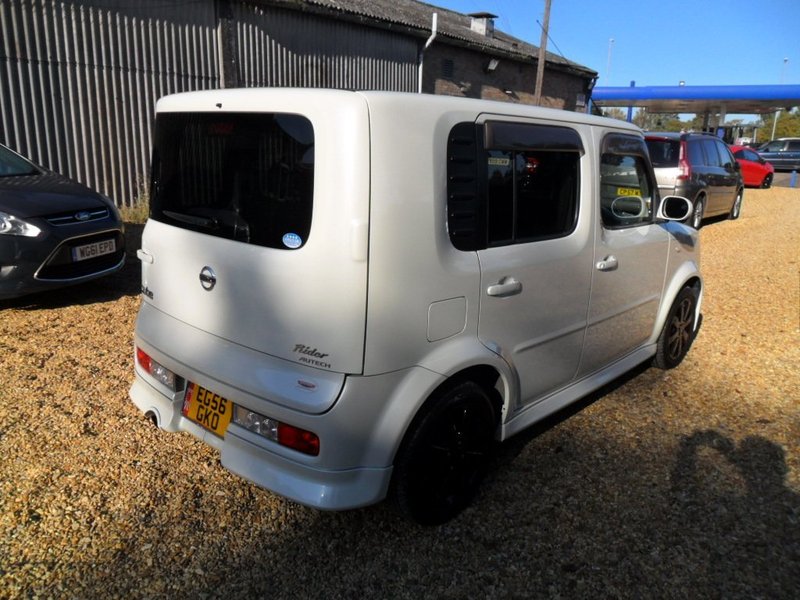 NISSAN CUBE RIDER AUTECH 1.5 AUTO 2006