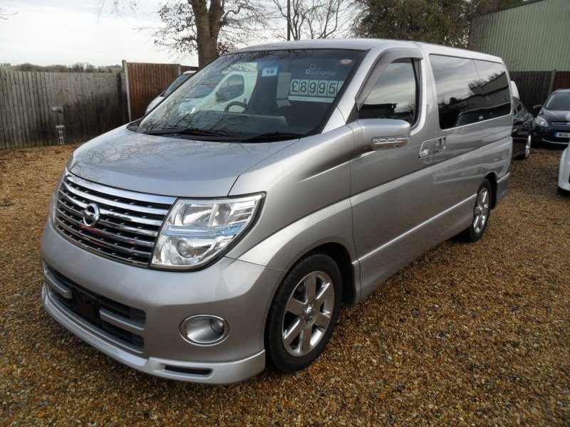 NISSAN ELGRAND 3.5 highway star gen 2 2005