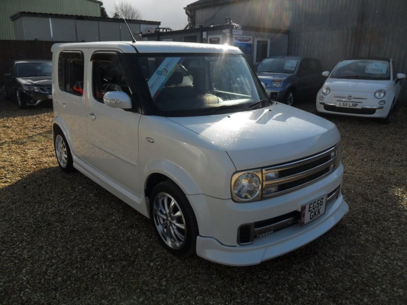 NISSAN CUBE rider autech with impul kitting and running gear 2006