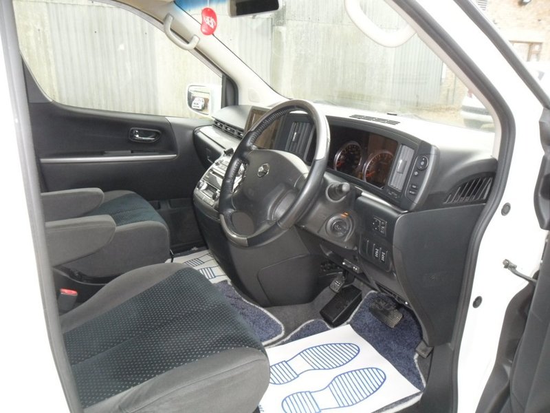 NISSAN ELGRAND  rider s autech 2006