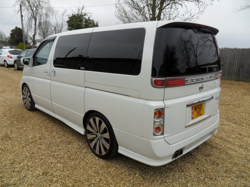 NISSAN ELGRAND  rider s autech 2006