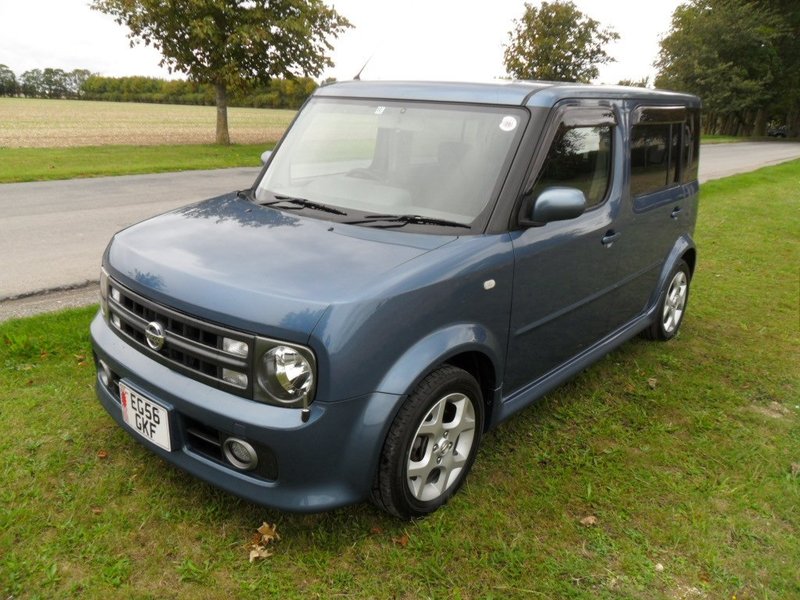 NISSAN CUBE cubic 7 seater 2006