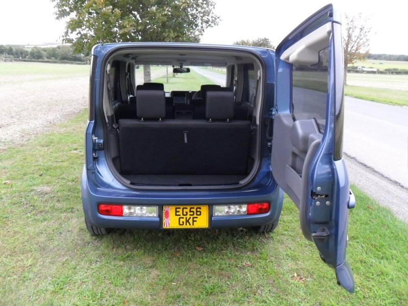 NISSAN CUBE cubic 7 seater 2006