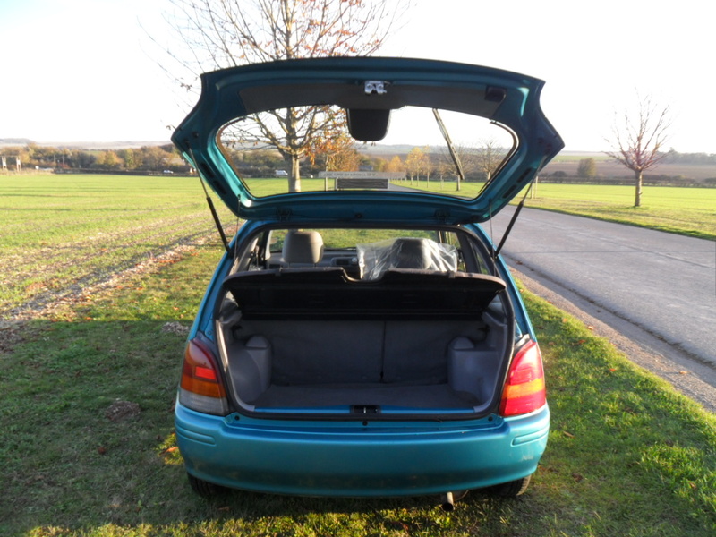 TOYOTA STARLET SPORTIF 1.3 1998