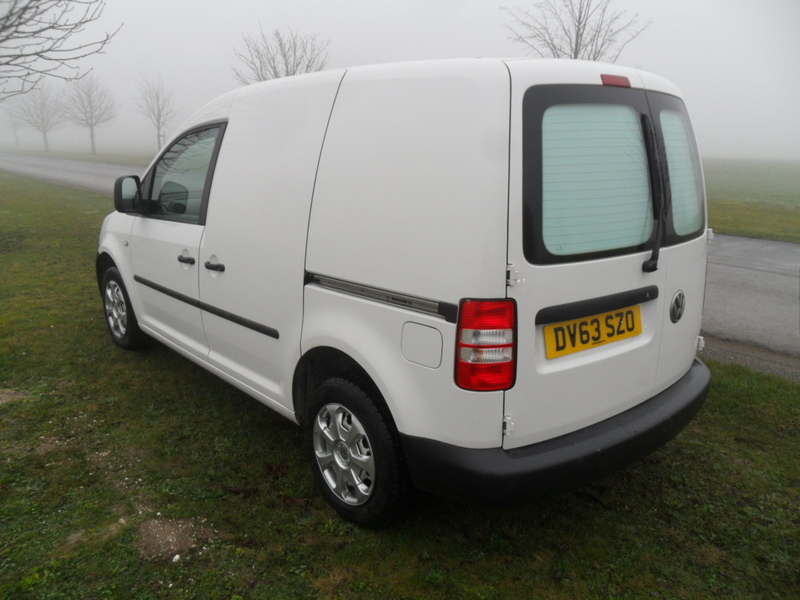 VOLKSWAGEN CADDY C20 TDI STARTLINE 2013