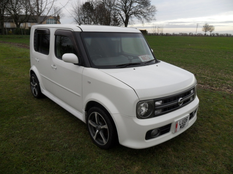 NISSAN CUBE 1.5 cube 5 seater 2006