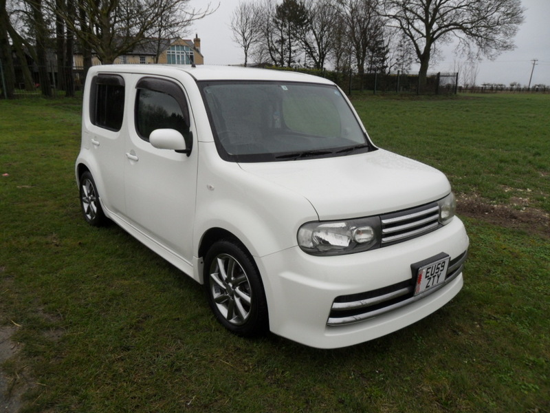 NISSAN CUBE 1.5 RIDER AUTECH AUTO 2009