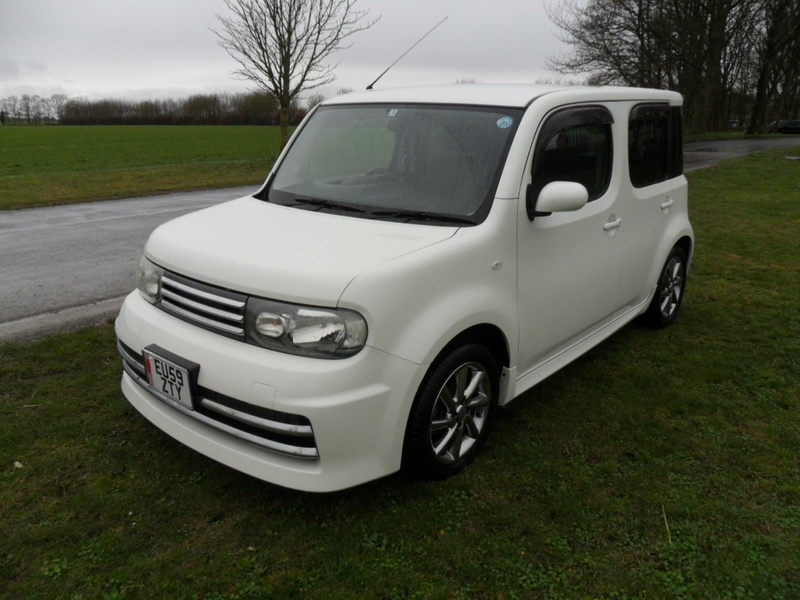 NISSAN CUBE 1.5 RIDER AUTECH AUTO 2009