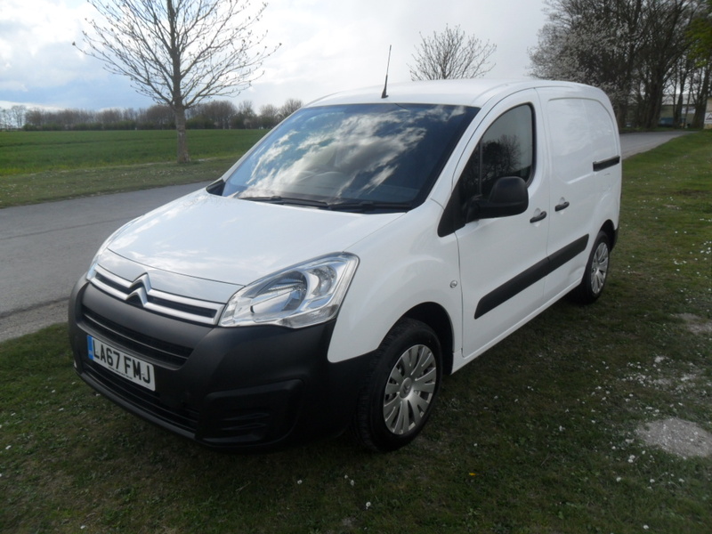 CITROEN BERLINGO 625 LX L1 BLUEHDI SS 2018