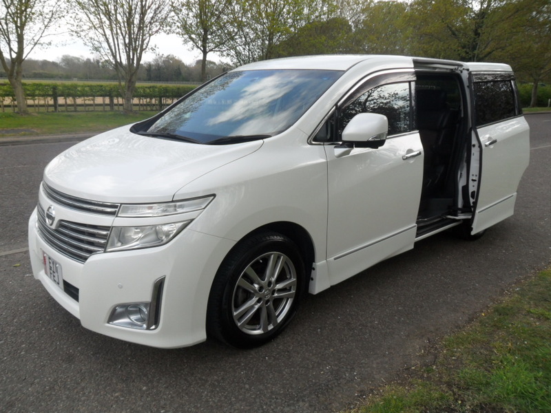 NISSAN ELGRAND E52 HIGHWAY STAR 7 SEATER AUTO 2011