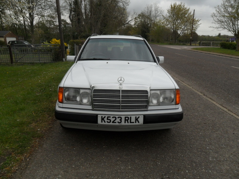 MERCEDES-BENZ 200 200TE AUTO 1993