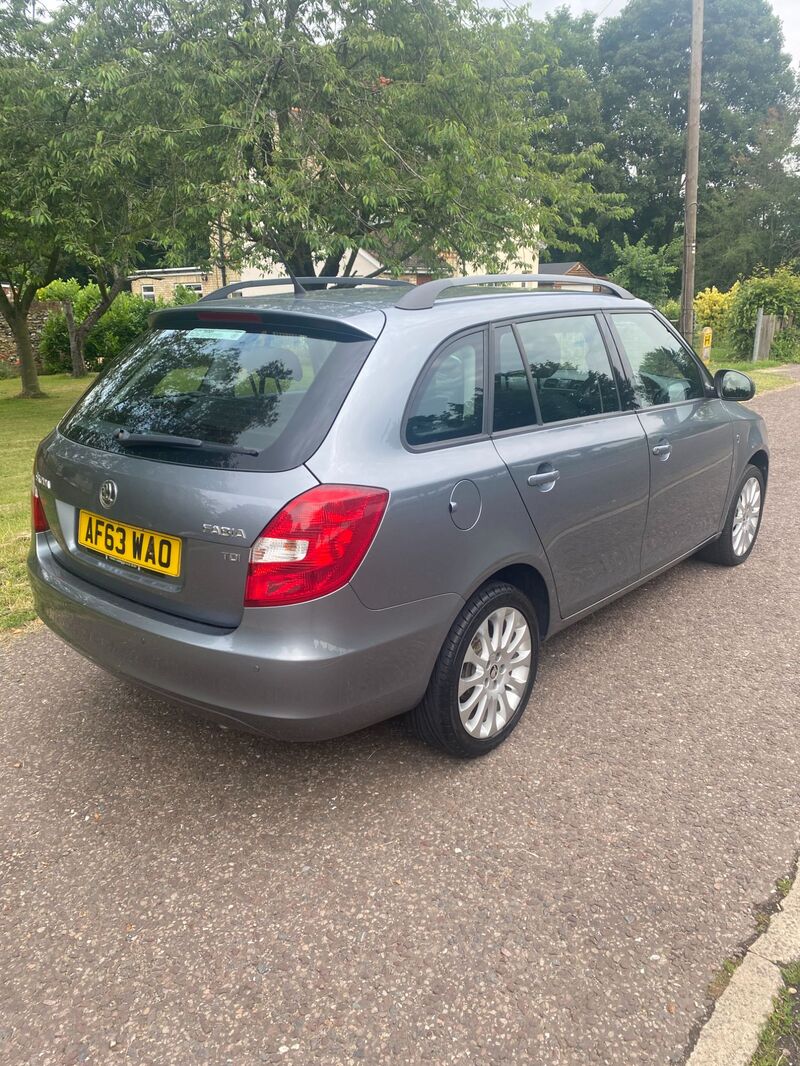 SKODA FABIA ELEGANCE TDI CR 2013