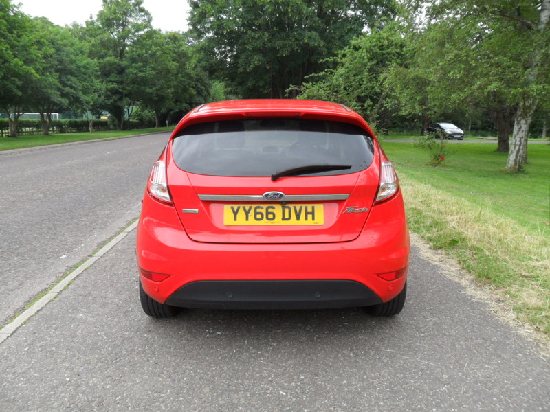 FORD FIESTA TITANIUM X 2016