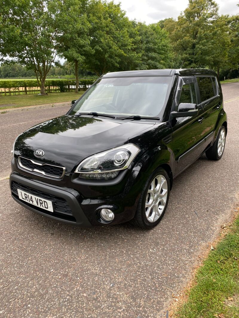 KIA SOUL CRDI SHAKER 2014