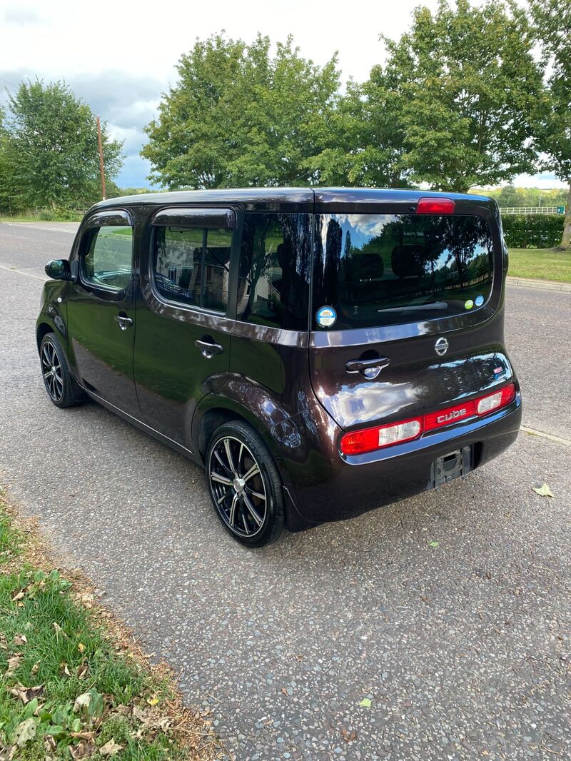 NISSAN CUBE z12 1.5 xv auto 2011